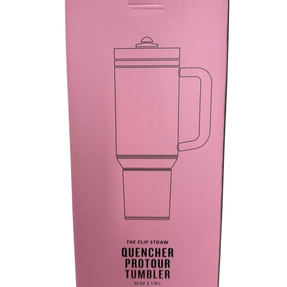 NWT Stanley GOAT MESSI X STANLEY Pink Quencher H2.0 Tumbler 40 oz - Picture 5 of 6